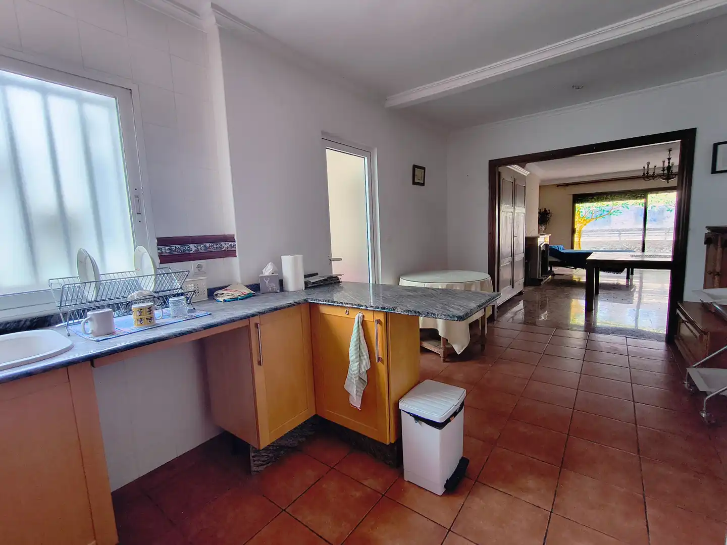 Küche von Wohnung zum Verkauf in Alicante / Alacant mit Klimaanlage, Terrasse und Abstellraum