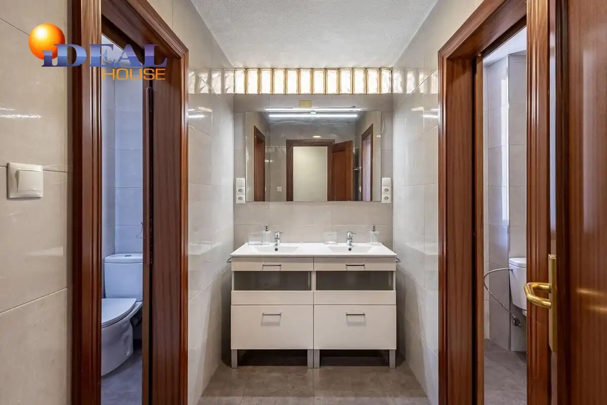 Flat with terrace for sale in Calle SAN ANTON 33, imagen 19