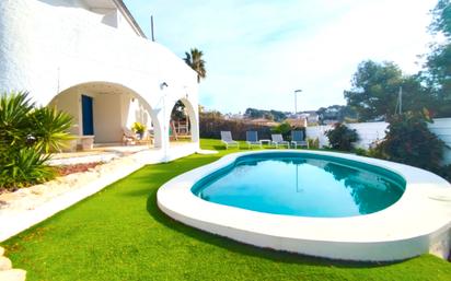 Piscina de Casa o xalet en venda en Calafell amb Calefacció, Jardí privat i Terrassa