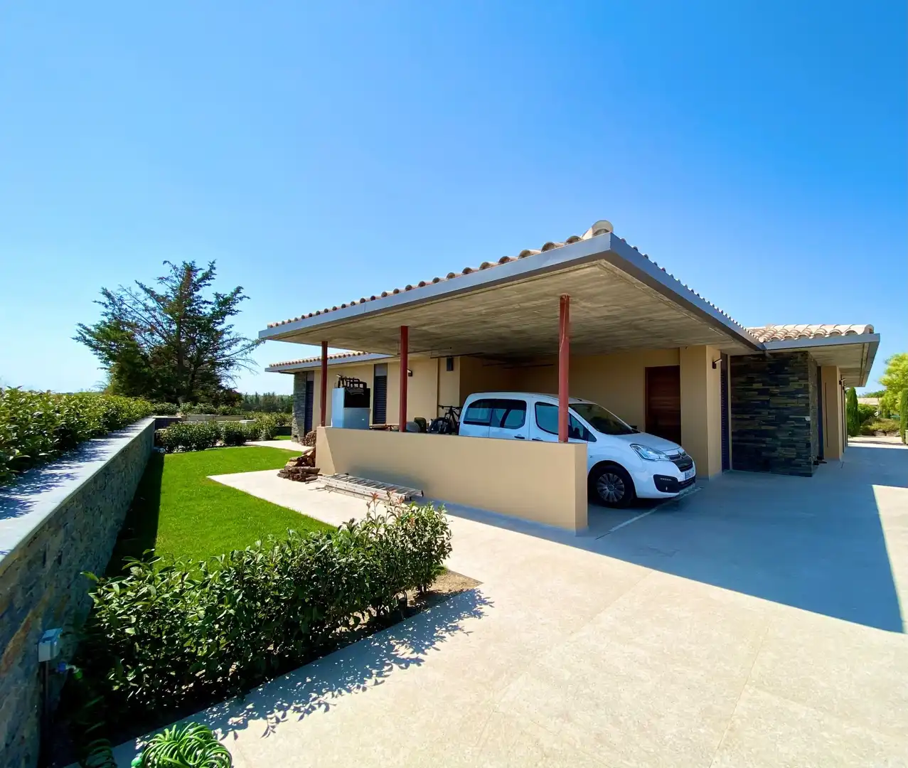 Vista exterior de Casa o xalet en venda en Ordis amb Aire condicionat, Calefacció i Jardí privat
