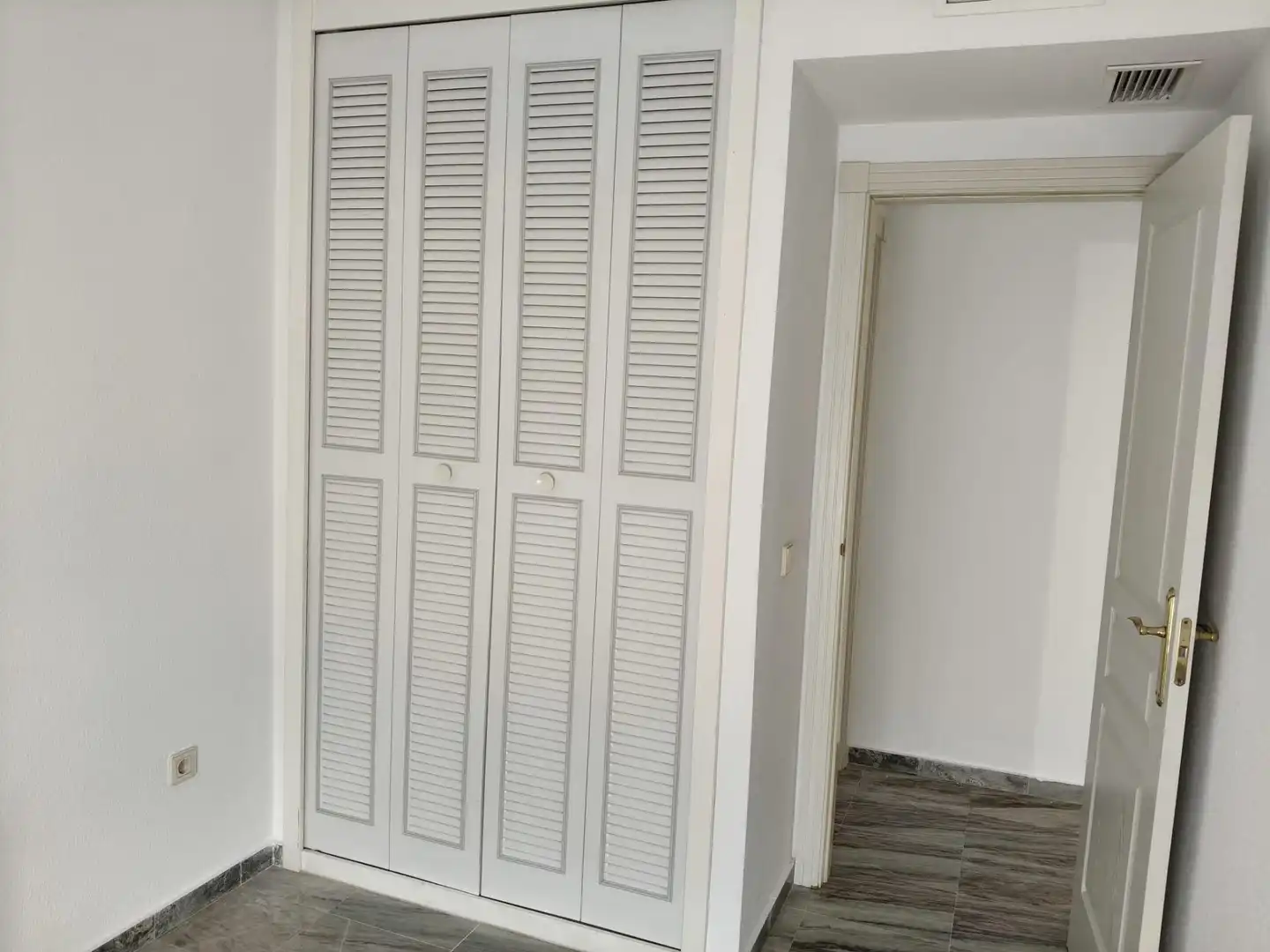 Flat for rent in Urbadiez - Entrepuentes