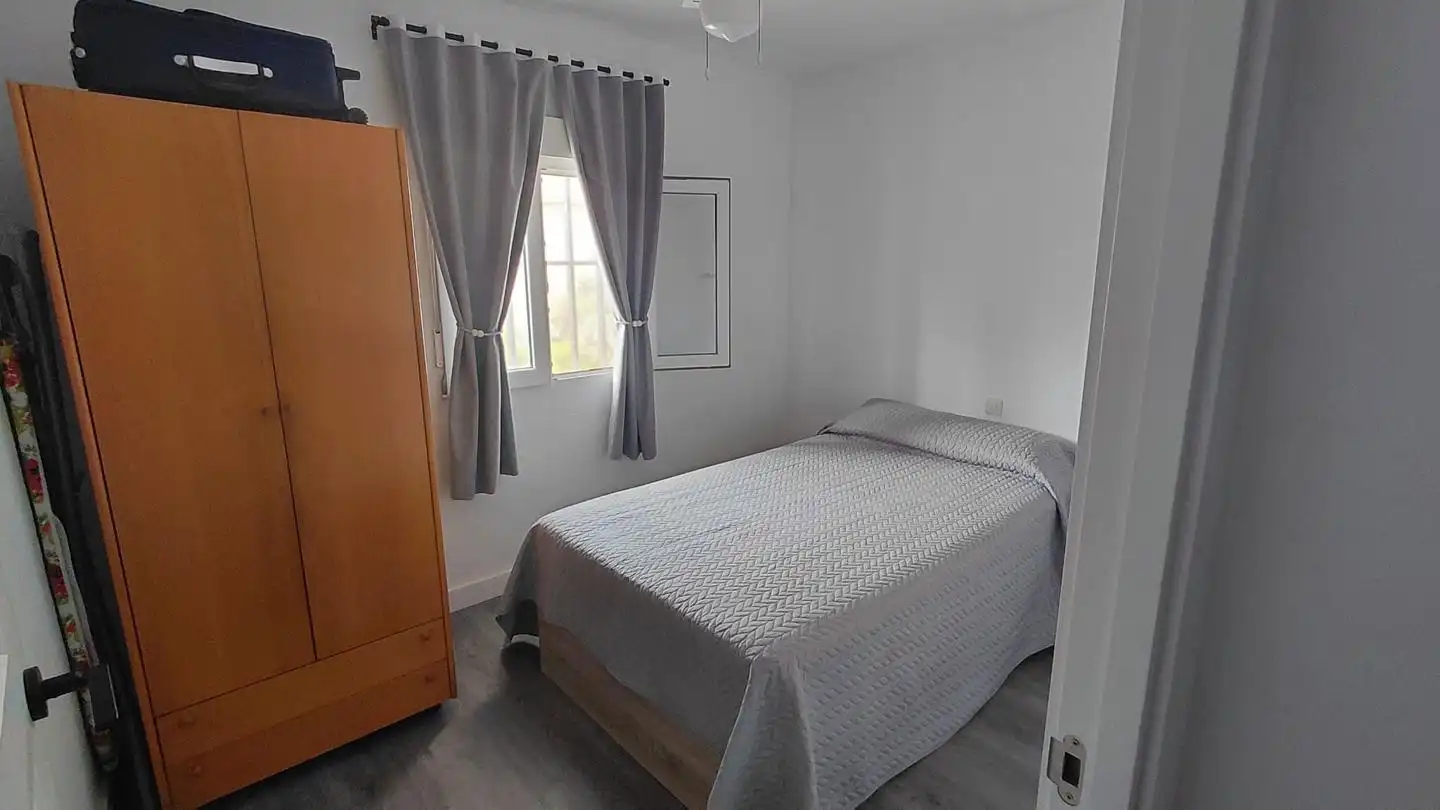 Habitación de Casa o chalet en venta en Tavernes de la Valldigna con Calefacción, Terraza y Amueblado