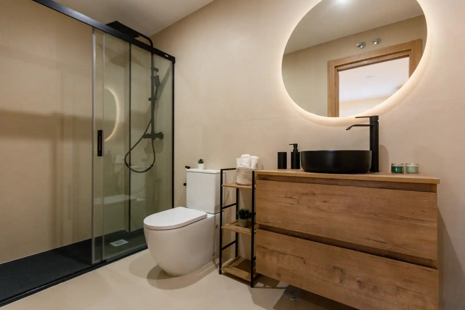 Baño de Apartamento en venta en Granada con Aire acondicionado y Calefacción