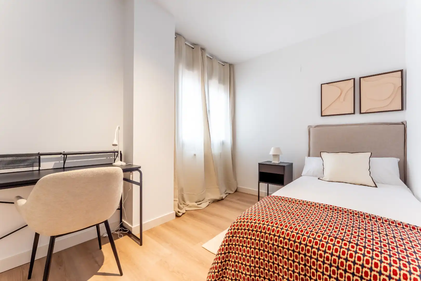 Bedroom of Flat for sale in Móstoles  with Storage room