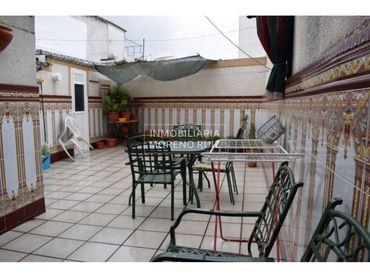 Casa en venda a Baena