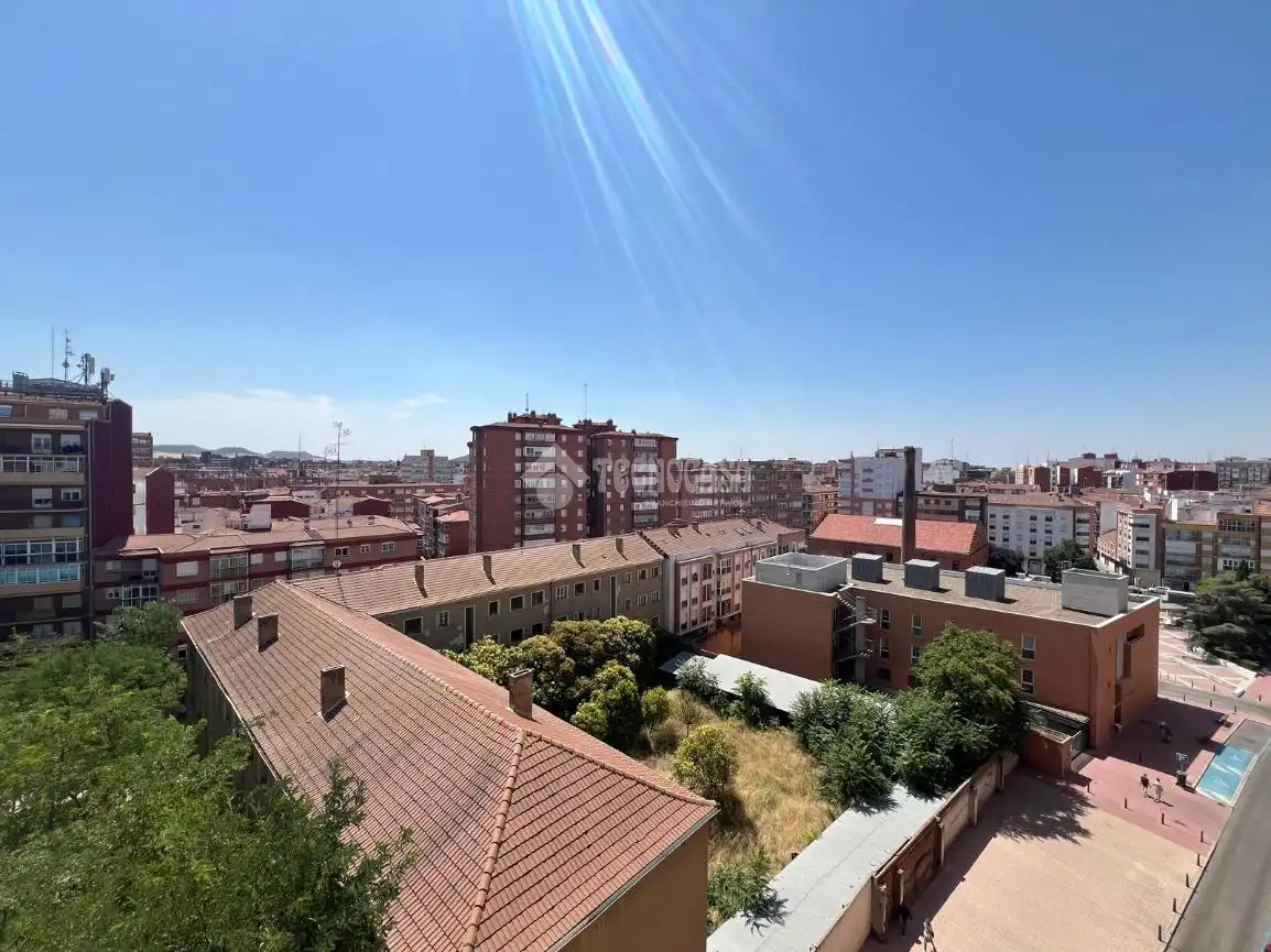 Appartamento con ascensore in affitto a Vadillos, imagen 5