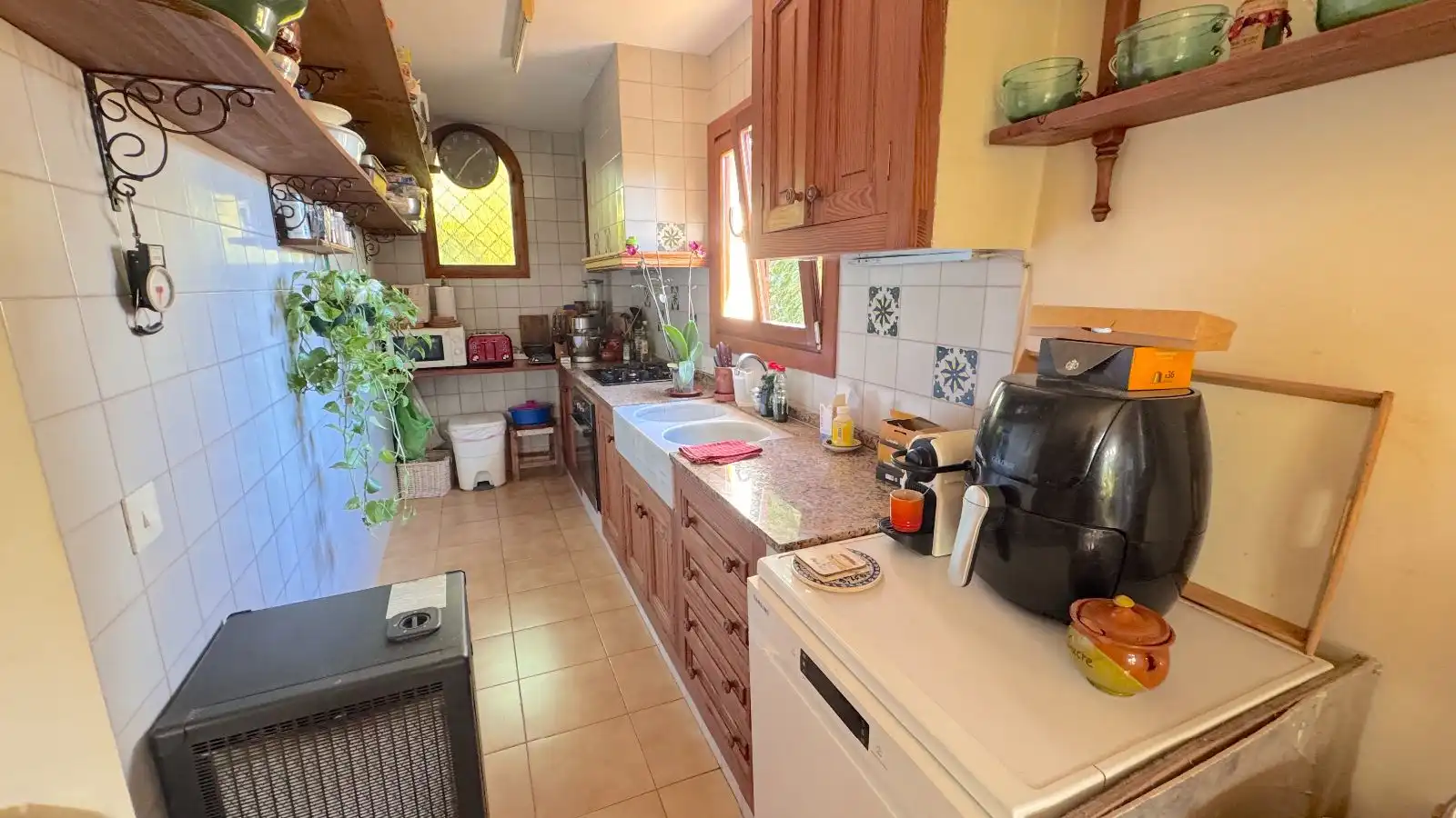 Cocina de Finca rústica en venta en Santa María del Camí con Calefacción, Jardín privado y Terraza