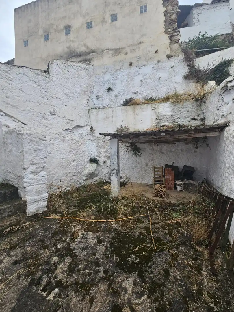 Exterior view of Houses for sale in Alozaina  with Storage room and Balcony