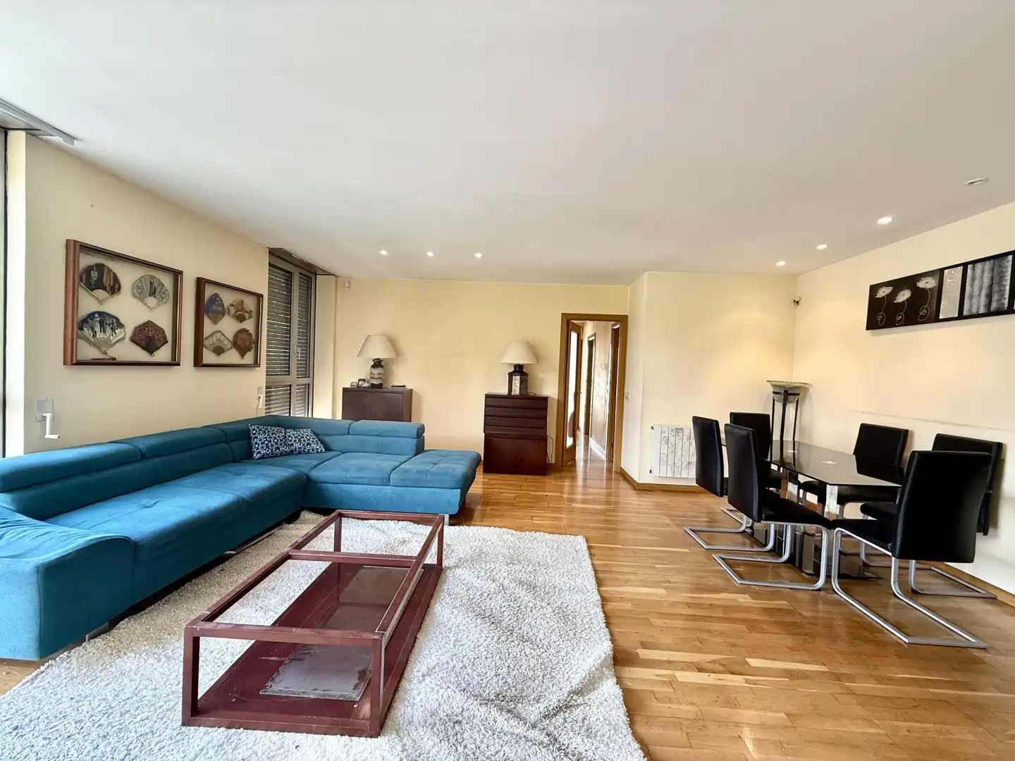 Wohnzimmer von Wohnung zum Verkauf in  Barcelona Capital mit Heizung, Privatgarten und Schwimmbad