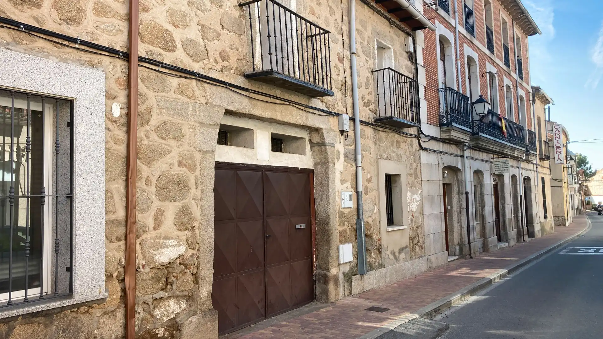 Exterior view of Houses for sale in Villa del Prado  with Heating, Private garden and Terrace