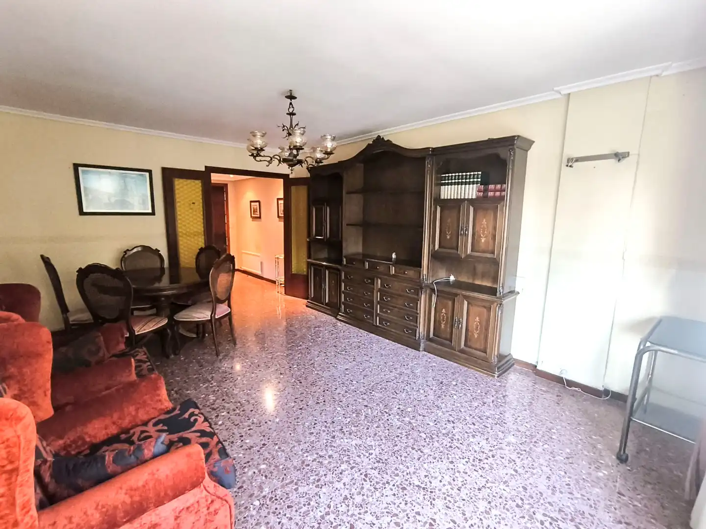 Living room of Flat for sale in Zaragoza  with Air Conditioner, Heating and Terrace