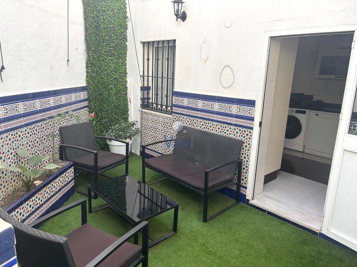 Terrace of House or chalet for sale in Alcalá de Guadaira  with Storage room and Balcony