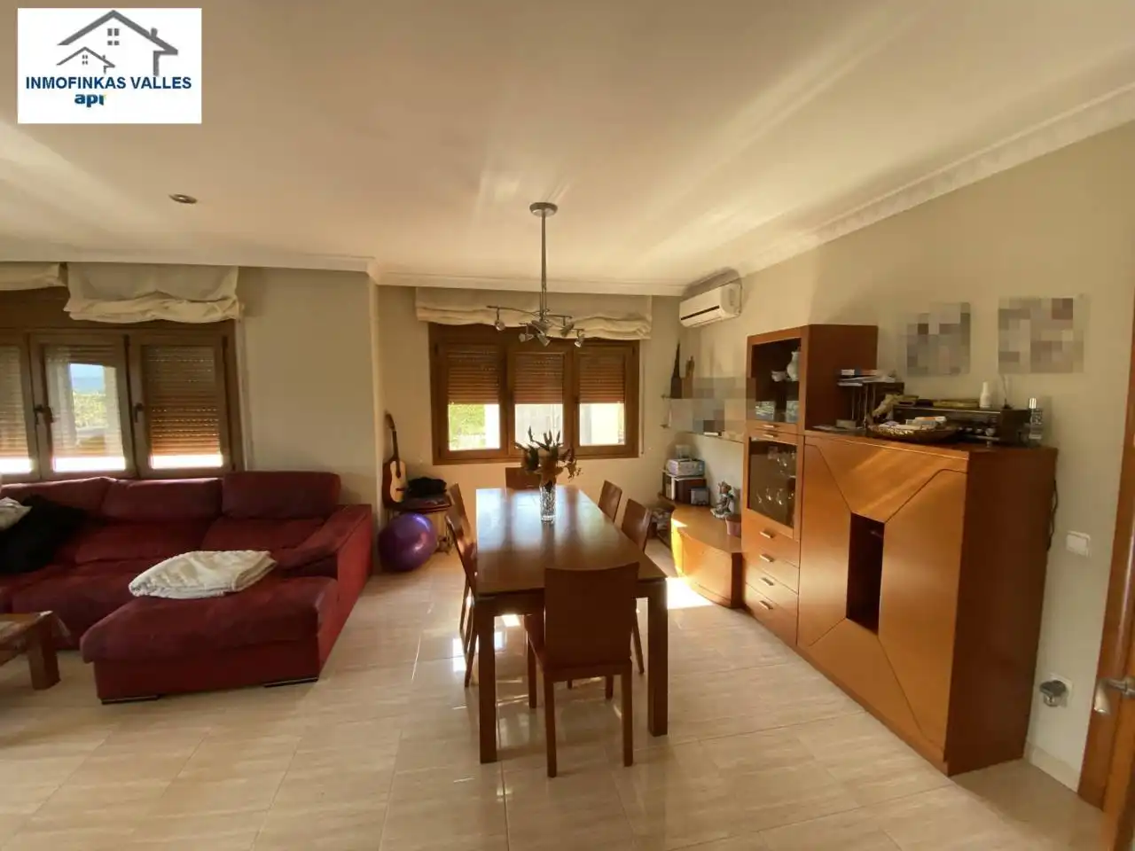 Comedor de Casa o chalet en venta en Lliçà de Vall con Aire acondicionado, Calefacción y Jardín privado