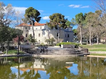 Villa mit Balkon zum Verkauf in Calle Miño