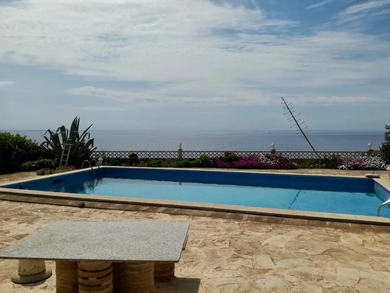 Swimming pool of Houses for sale in Llucmajor