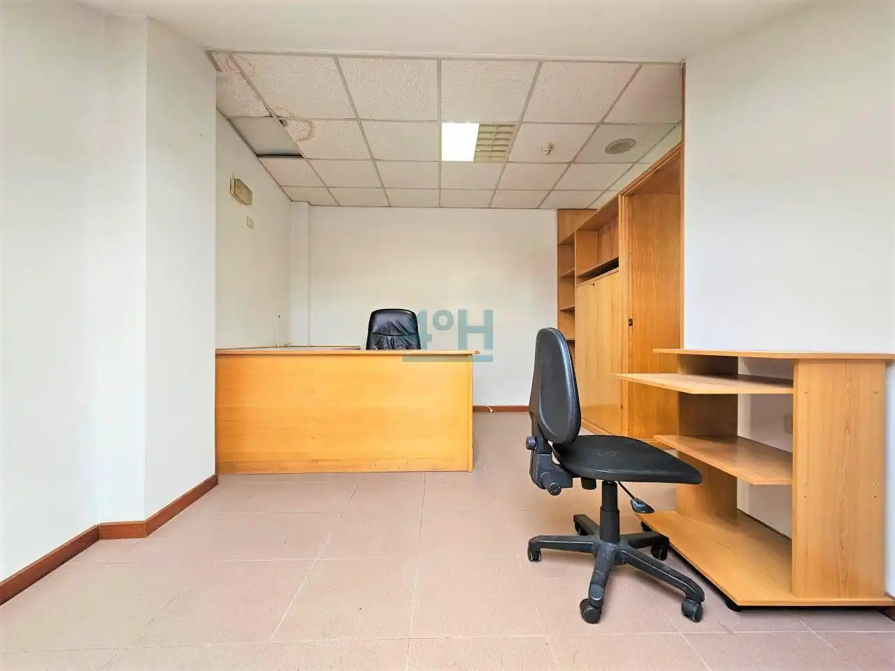 Oficina en venta en Ourense Capital  con Amueblado