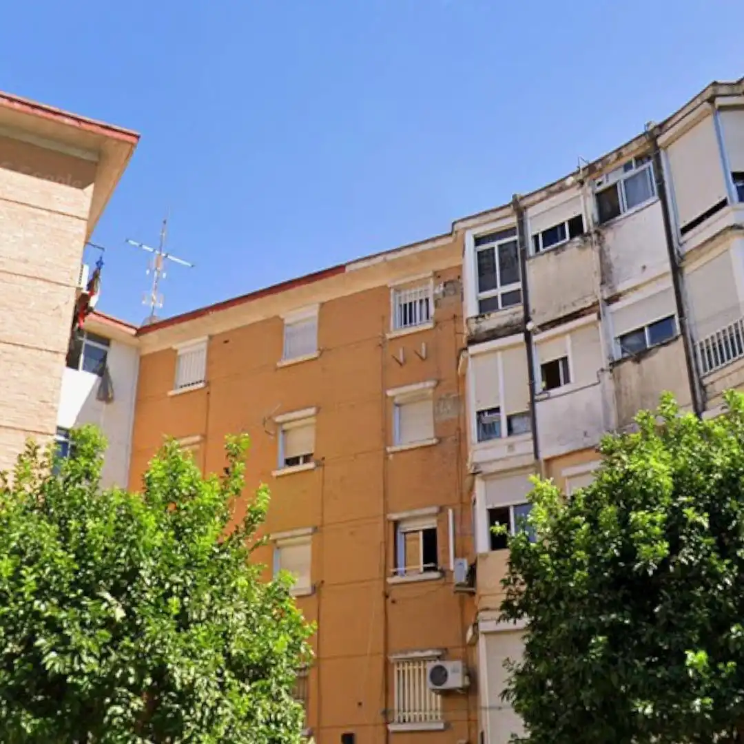Vista exterior de Piso en venta en  Sevilla Capital