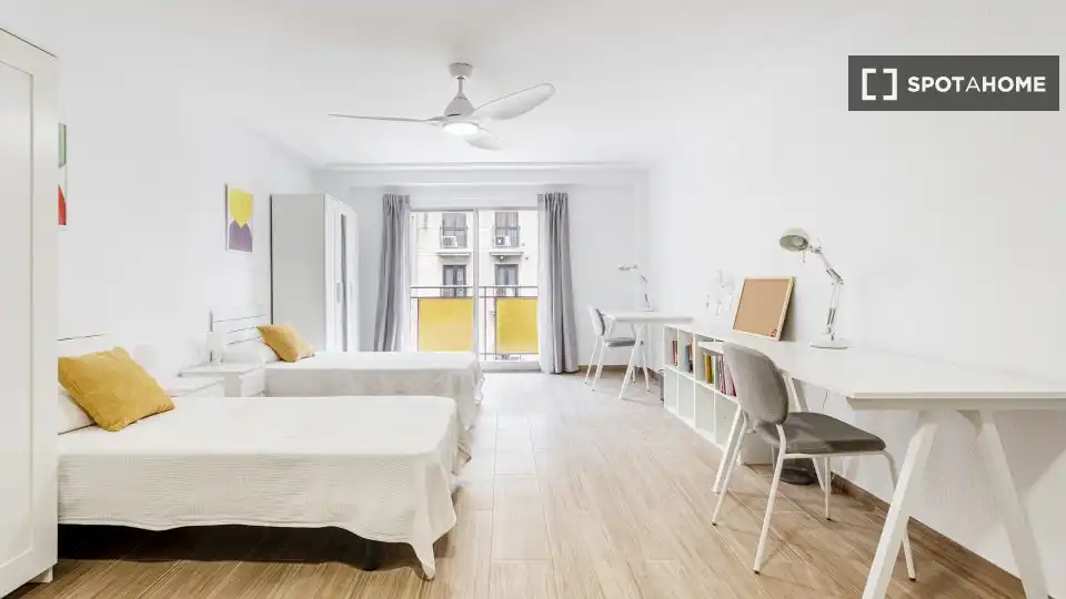 Zimmer in La Bega Baixa - Plaza Xúquer