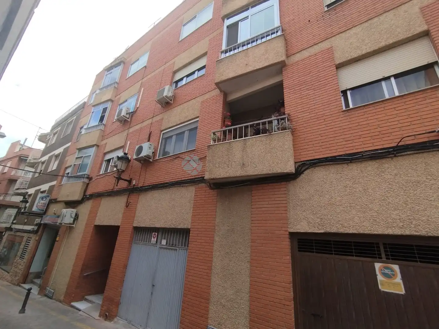 Vista exterior de Piso en venta en Yecla