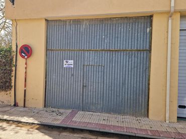 Local comercial en venda a Trasera Tenería