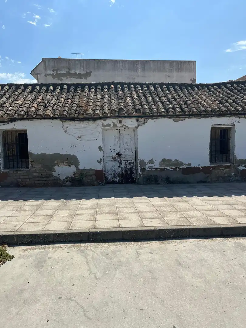 Terreny residencial en venda a La Carlota, imagen 2