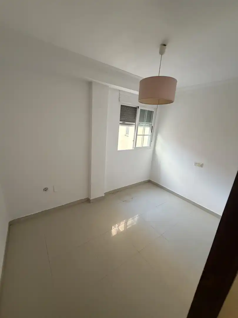 Bedroom of Flat for rent in  Huelva Capital