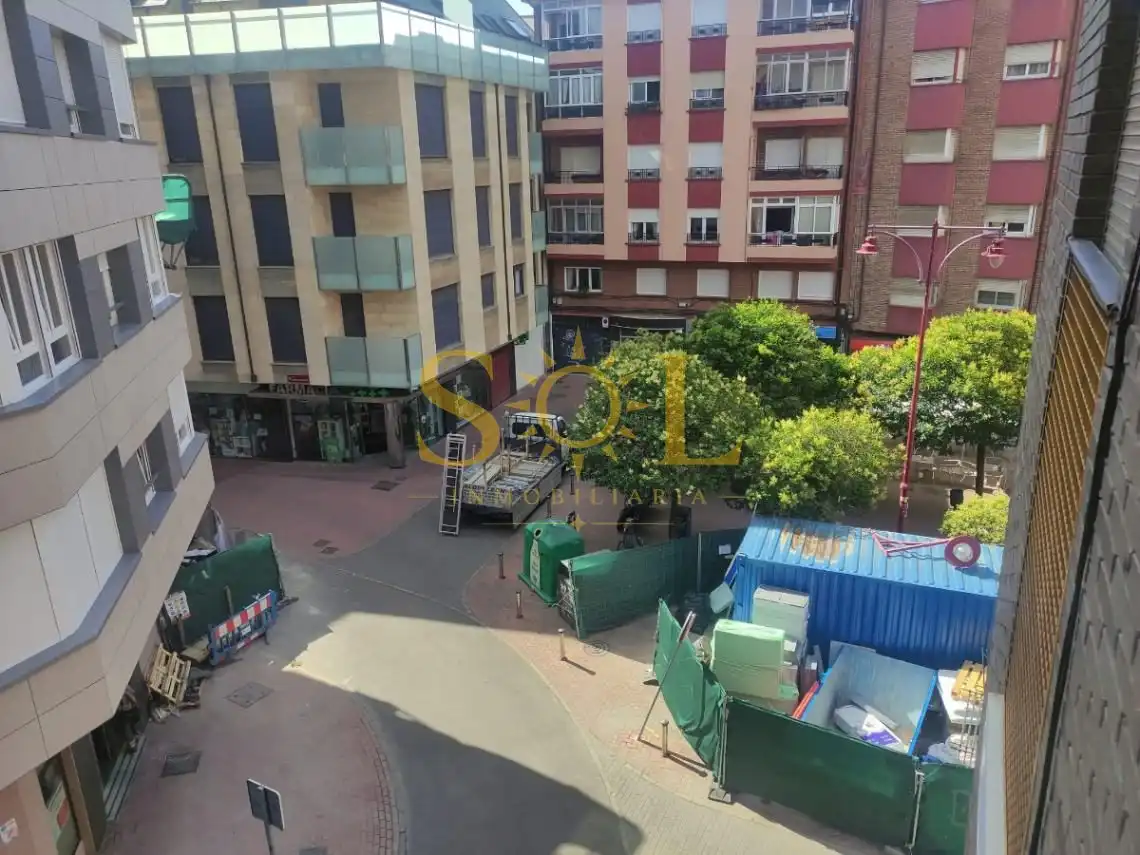 Pis amb terrassa en venda a Calle Monasterio, imagen 138