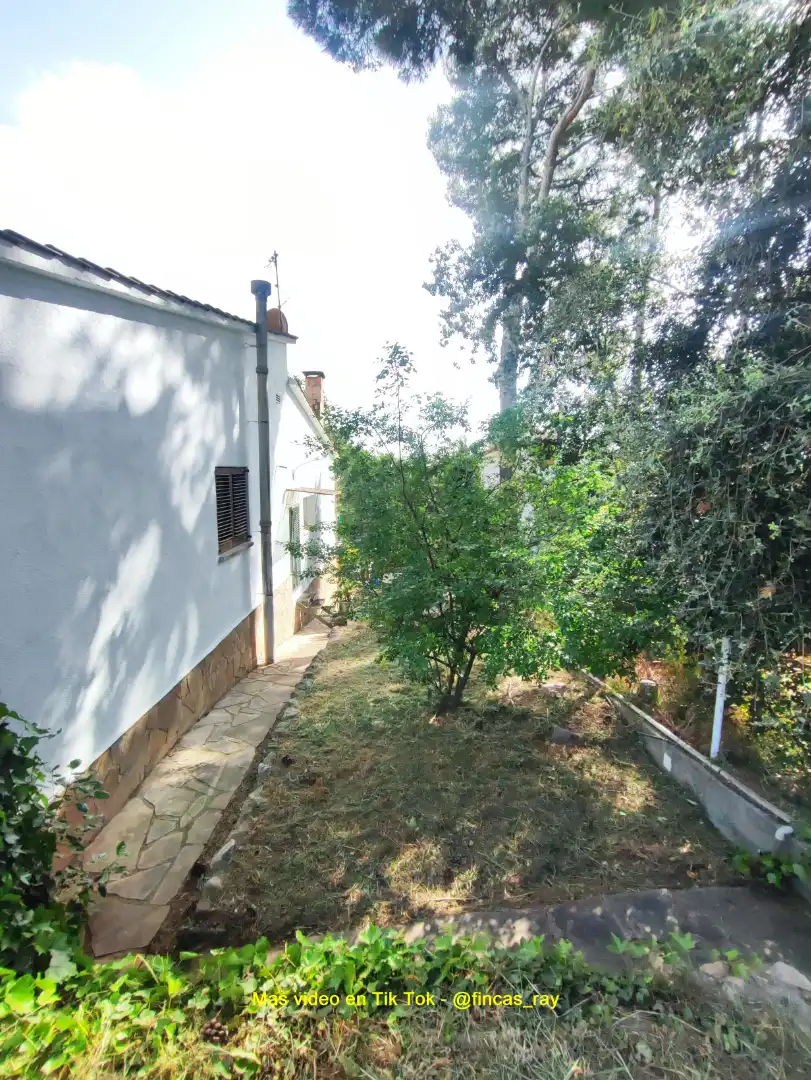 Detached house with terrace for sale in Carrer Regasol, imagen 16