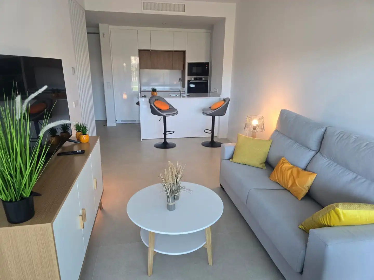 Flat with pool for sale in Calle Pintor Cipriano Maldonado 17, imagen 12