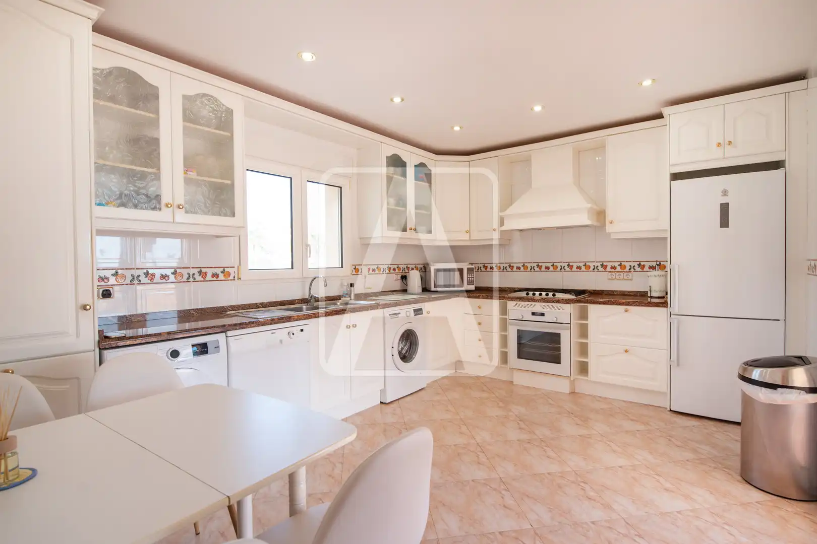 Detached house with pool for sale in La Fustera, imagen 12