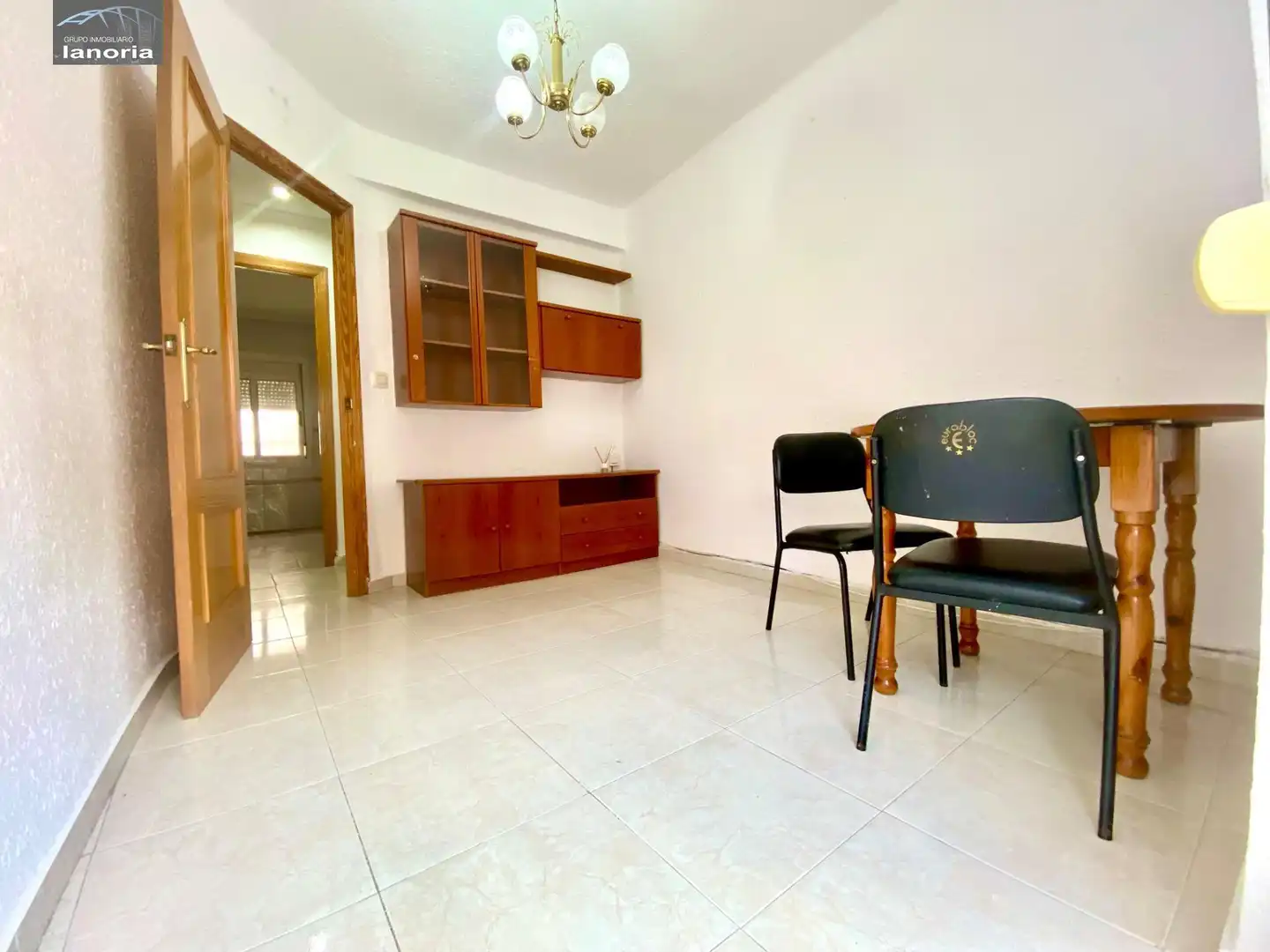 Sala de estar de Piso en venta en Albacete con Amueblado y Balcón