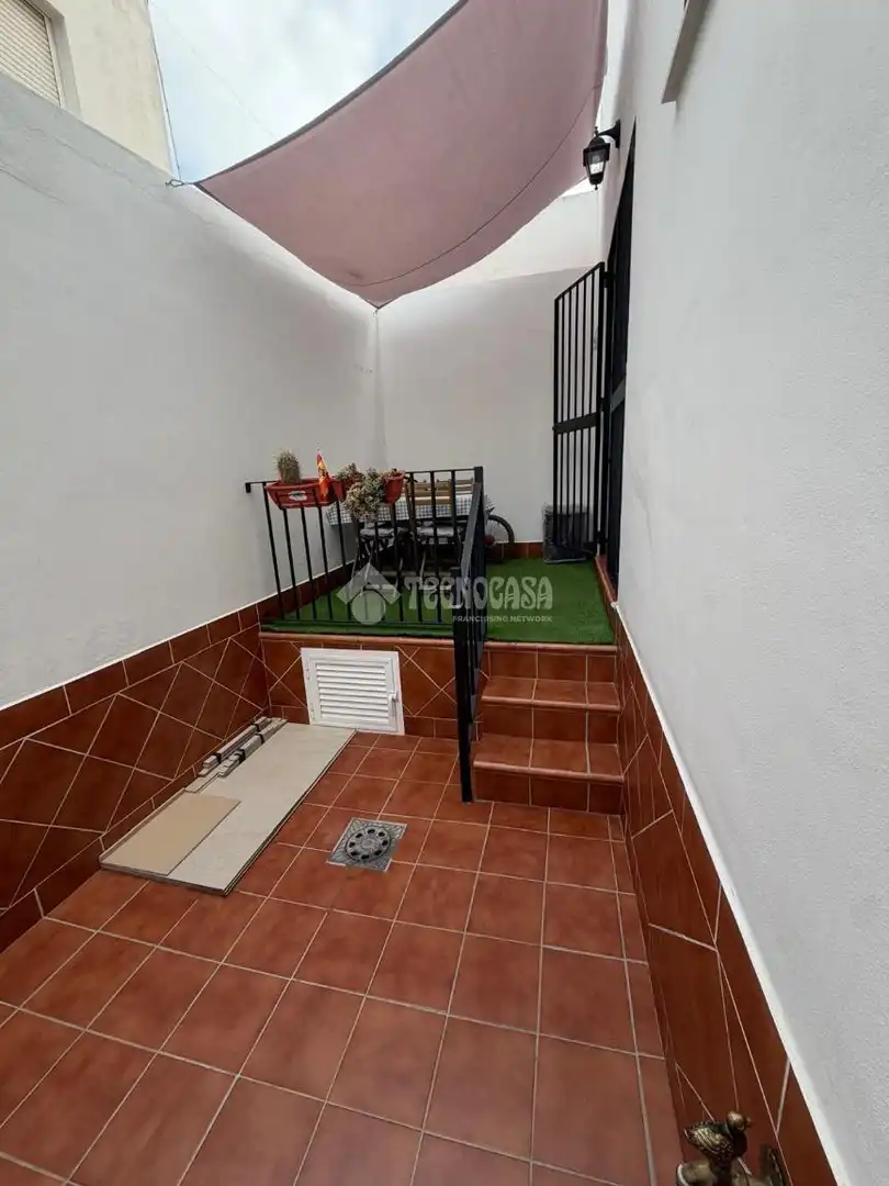 Casa adosada en venta en Utrera con Aire acondicionado y Calefacción