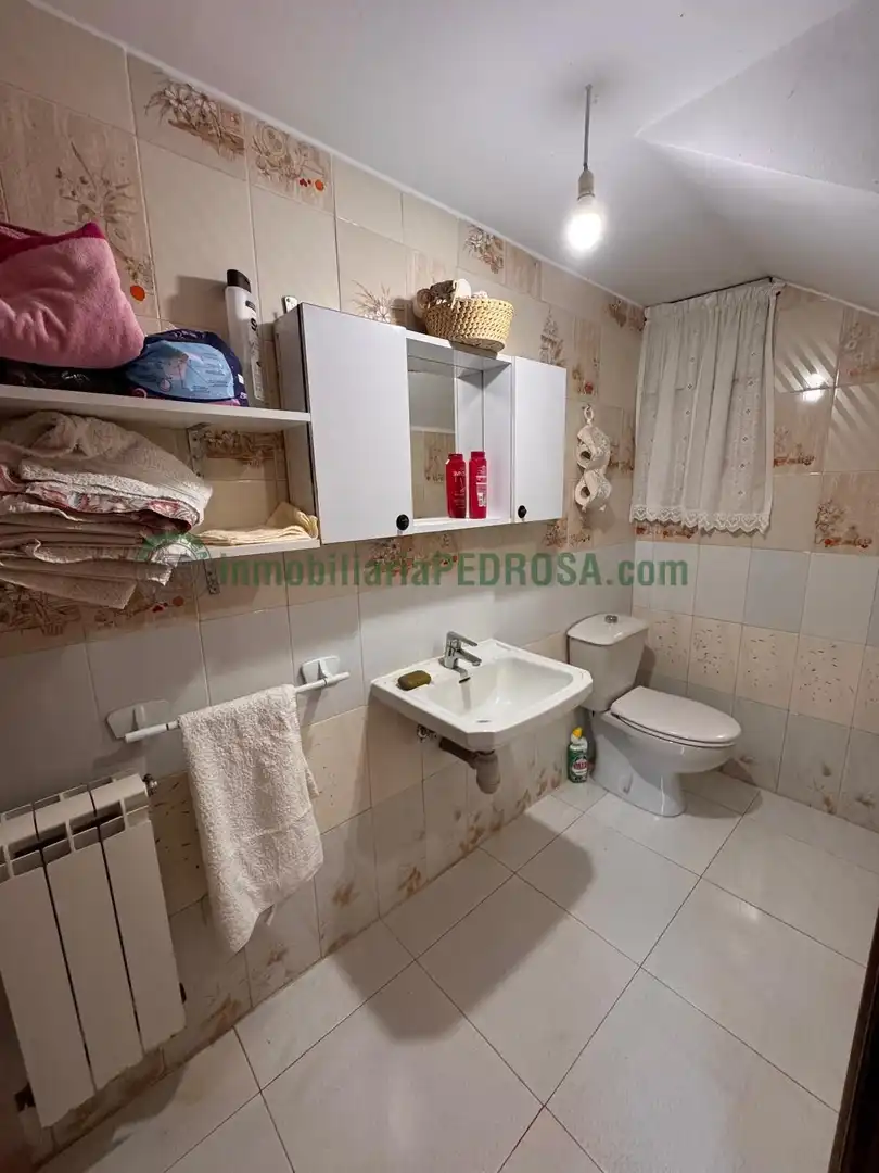 Badezimmer von Country house zum Verkauf in Pontevedra Capital  mit Heizung, Privatgarten und Möbliert