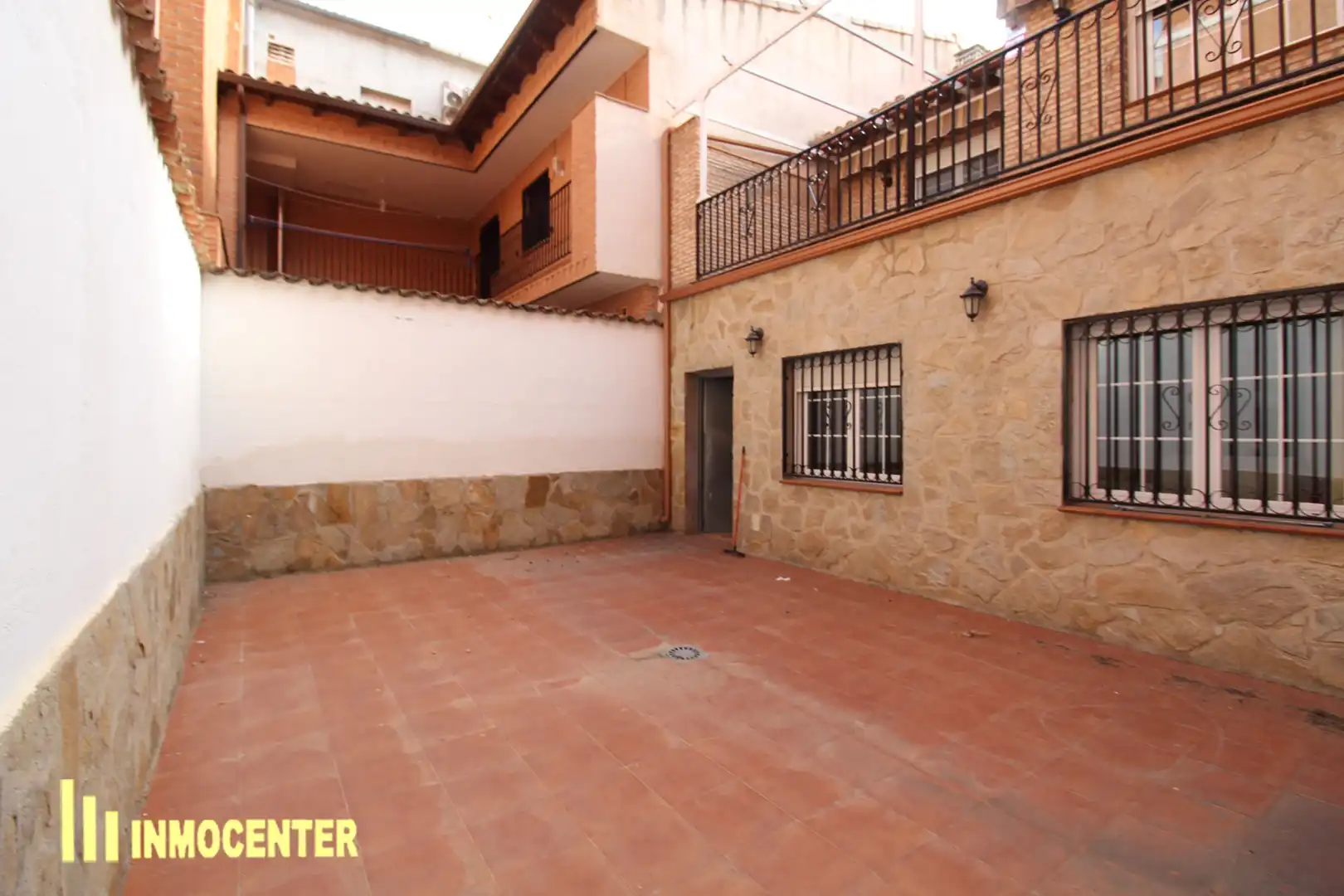 Casa amb terrassa en venda a Calle Azucena, imagen 3