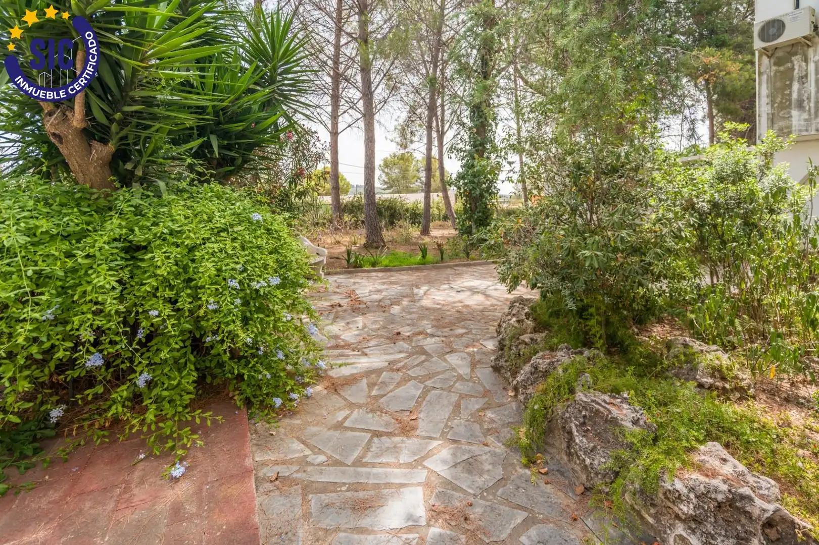 Jardín de Casa o chalet en venta en Serra con Aire acondicionado, Calefacción y Jardín privado