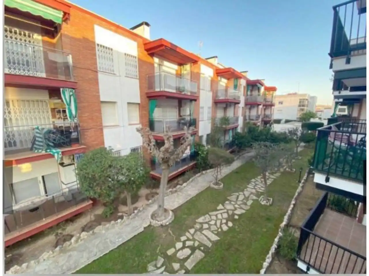 Flat for rent in Calle LLEIDA, 48, Marítim