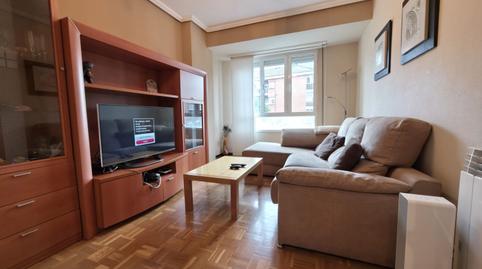 Foto 2 de Pis en venda a Zaramaga, Araba - Álava