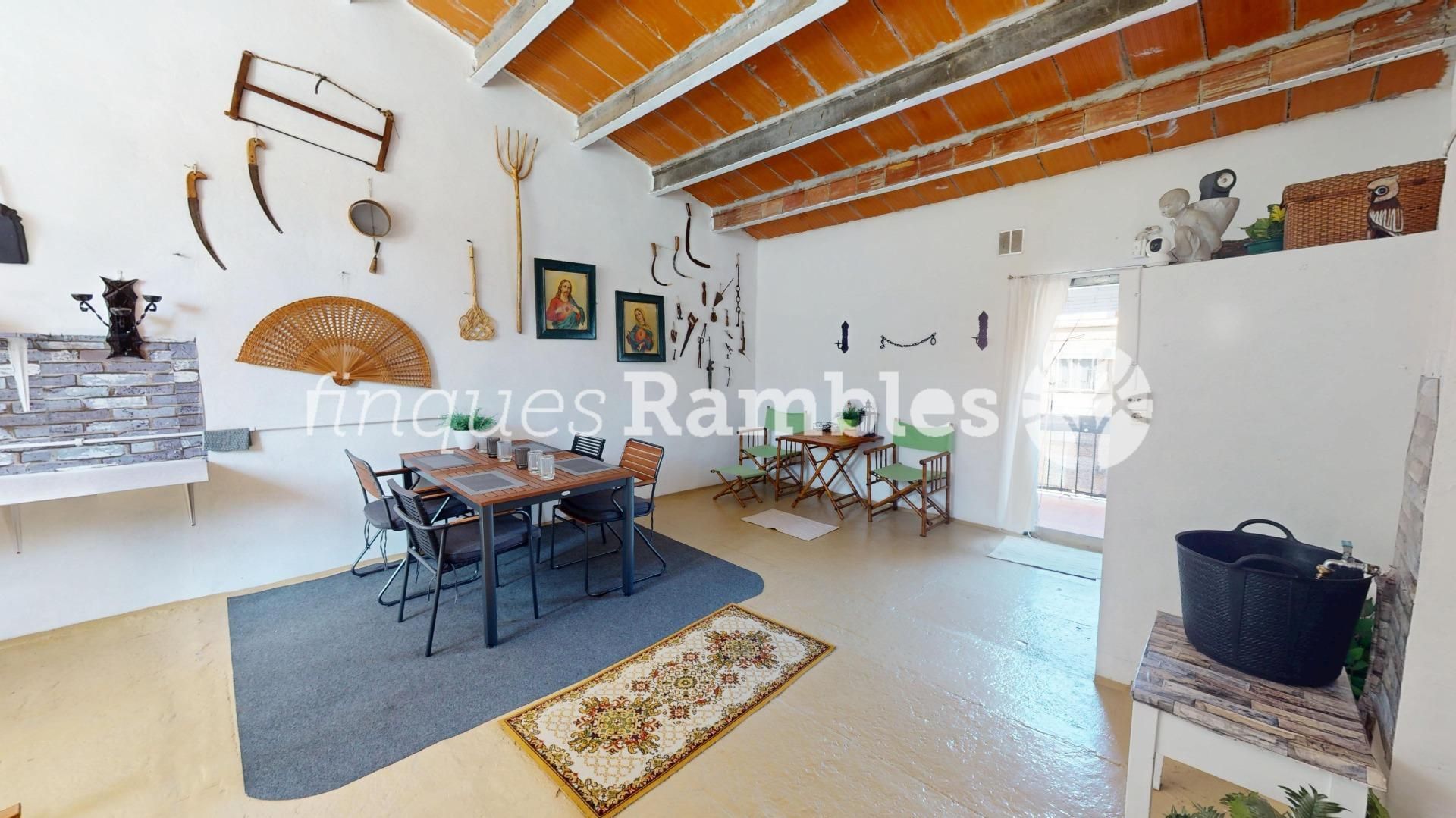 Vista exterior de Casa o chalet en venta en Igualada con Calefacción, Terraza y Balcón