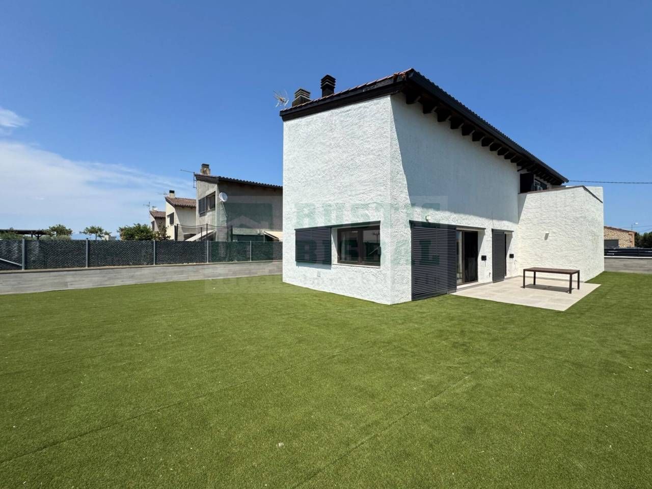 Exterior view of House or chalet for sale in Vilamacolum  with Heating, Private garden and Parquet flooring