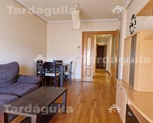 Living room of Flat for sale in Salamanca Capital  with Balcony