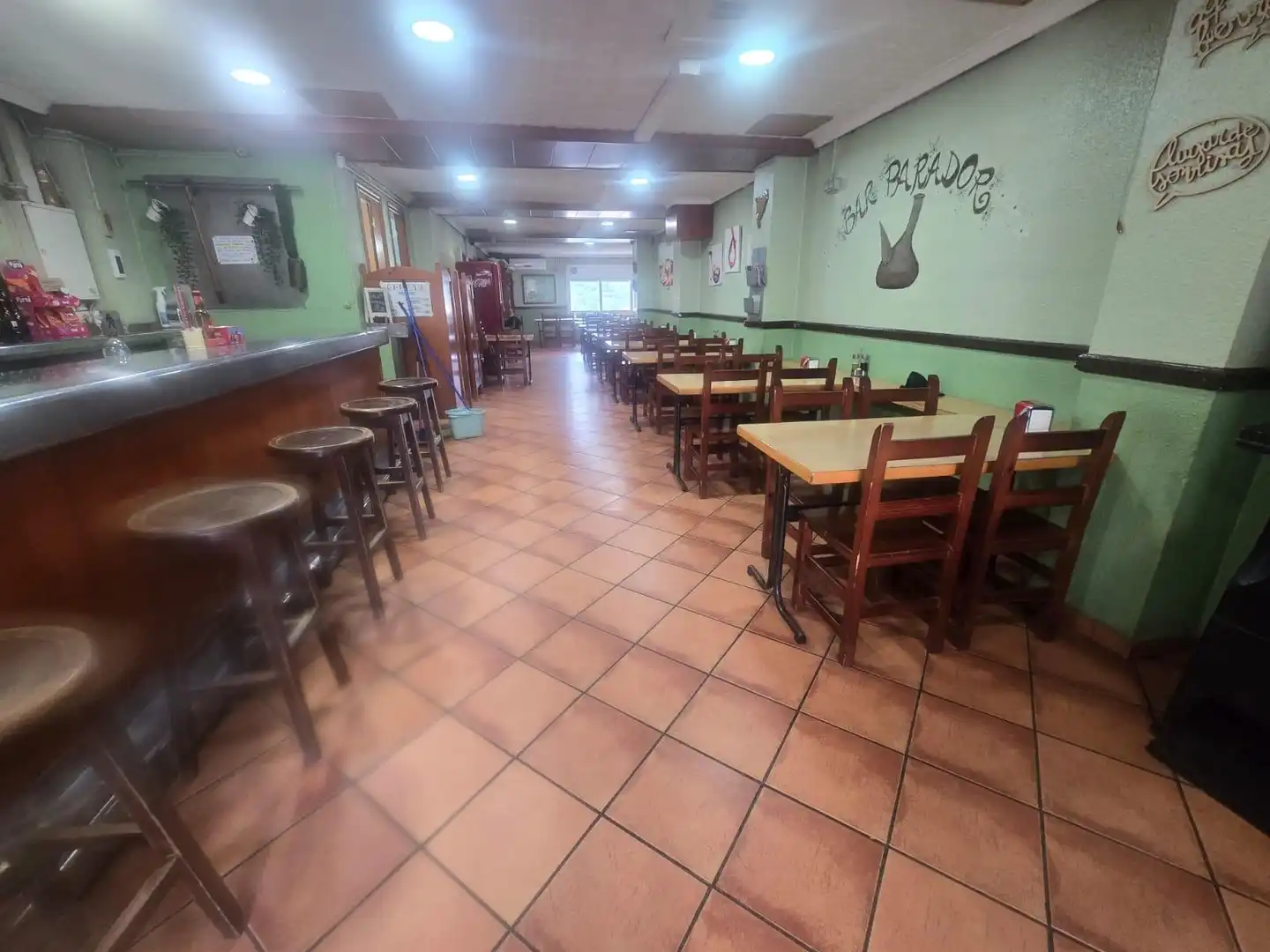 Local comercial en traspaso en Sentmenat, imagen 2