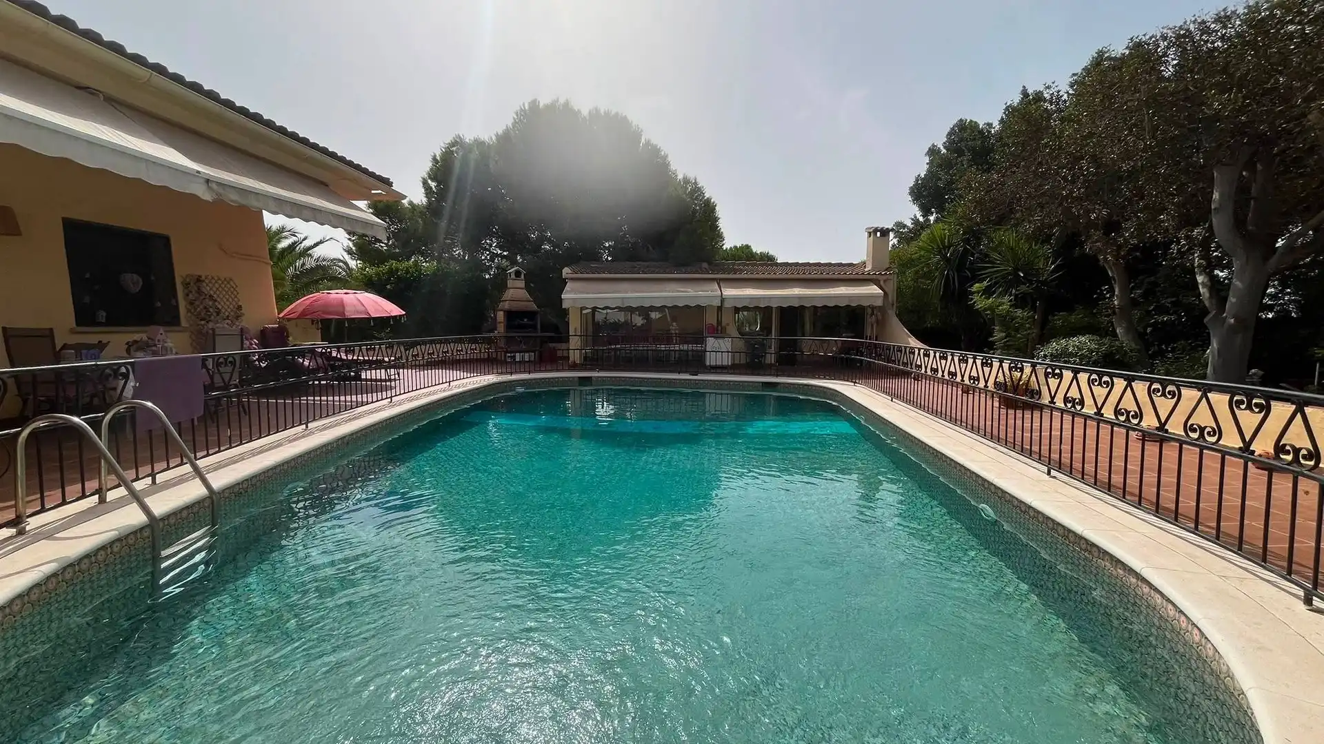 Piscina de Casa o chalet en venta en Elche / Elx con Aire acondicionado, Calefacción y Jardín privado