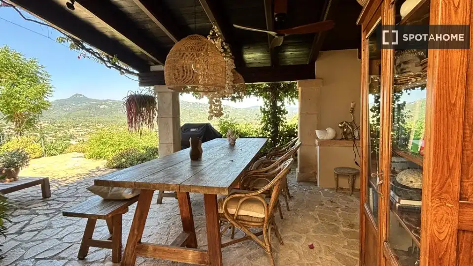 Terrace of Apartments for share in Calvià  with Air Conditioner, Terrace and Furnished