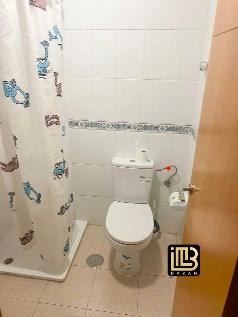 Baño de Piso de alquiler en Mijas con Aire acondicionado, Terraza y Amueblado
