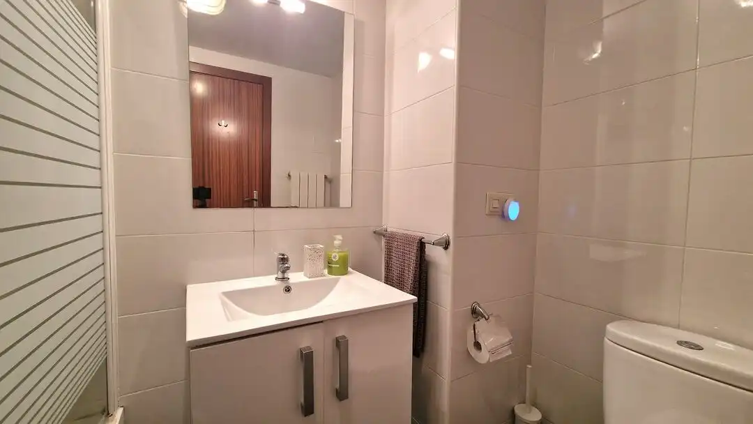 Badezimmer von Wohnung zum Verkauf in Donostia - San Sebastián  mit Heizung, Terrasse und Balkon