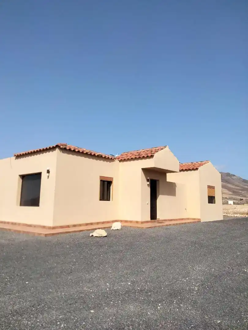 Vista exterior de Finca rústica en venta en Tuineje con Jardín privado, Parquet y Amueblado