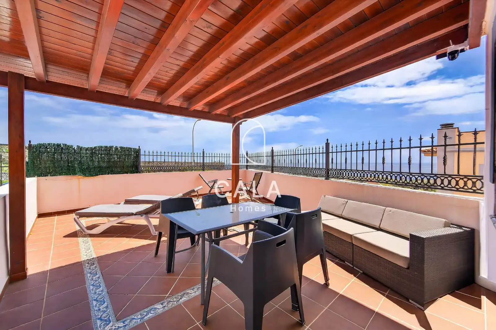 Terrasse von Maisonette zum Verkauf in Adeje mit Terrasse, Schwimmbad und Möbliert