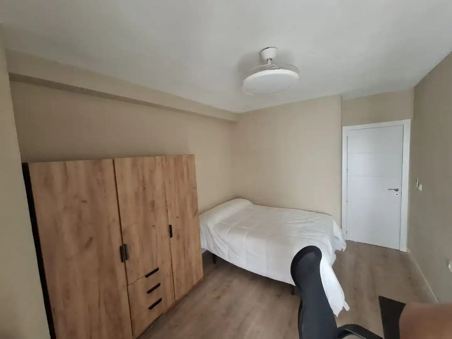 Schlafzimmer von Wohnung zur Miete in  Córdoba Capital mit Klimaanlage und Balkon