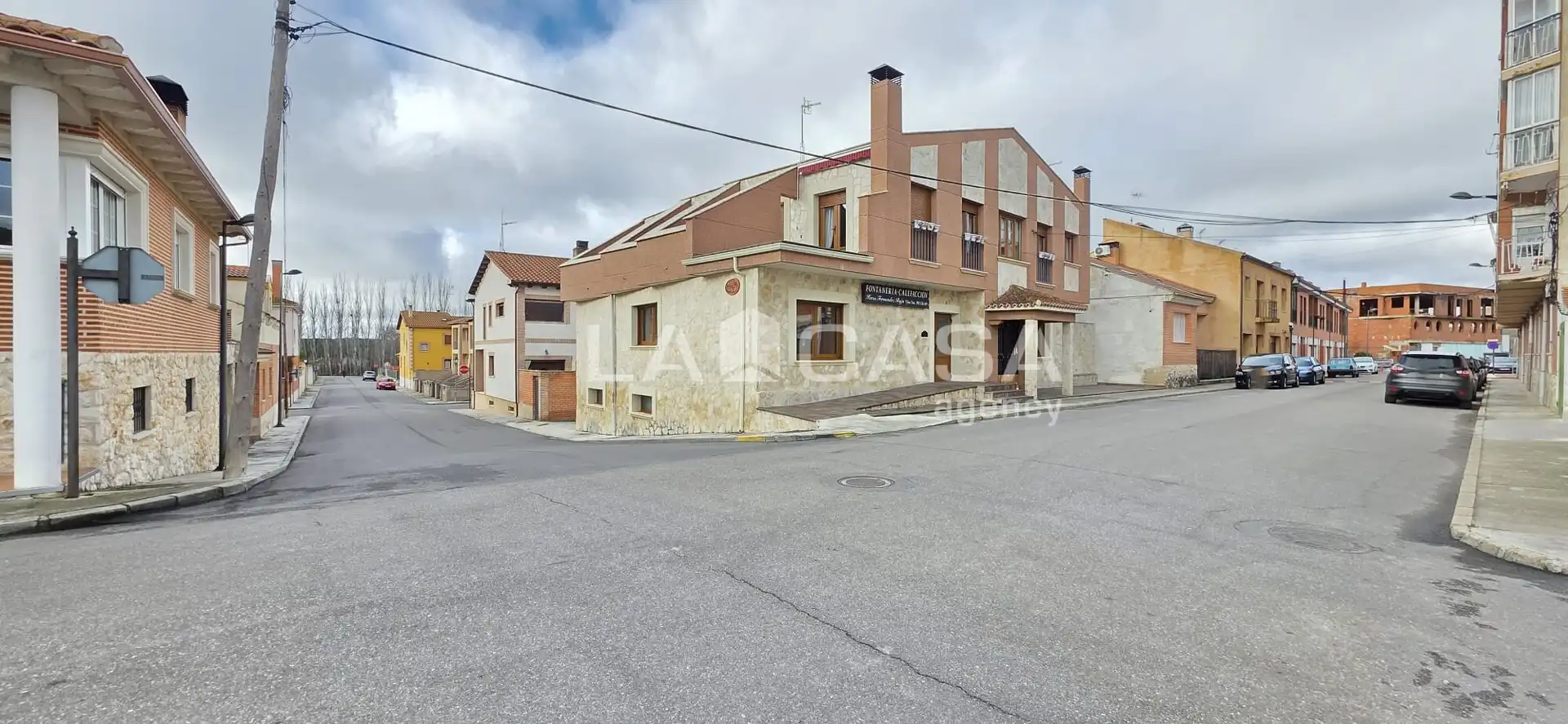 Außenansicht von Wohnung zum Verkauf in Portillo mit Heizung, Abstellraum und Balkon