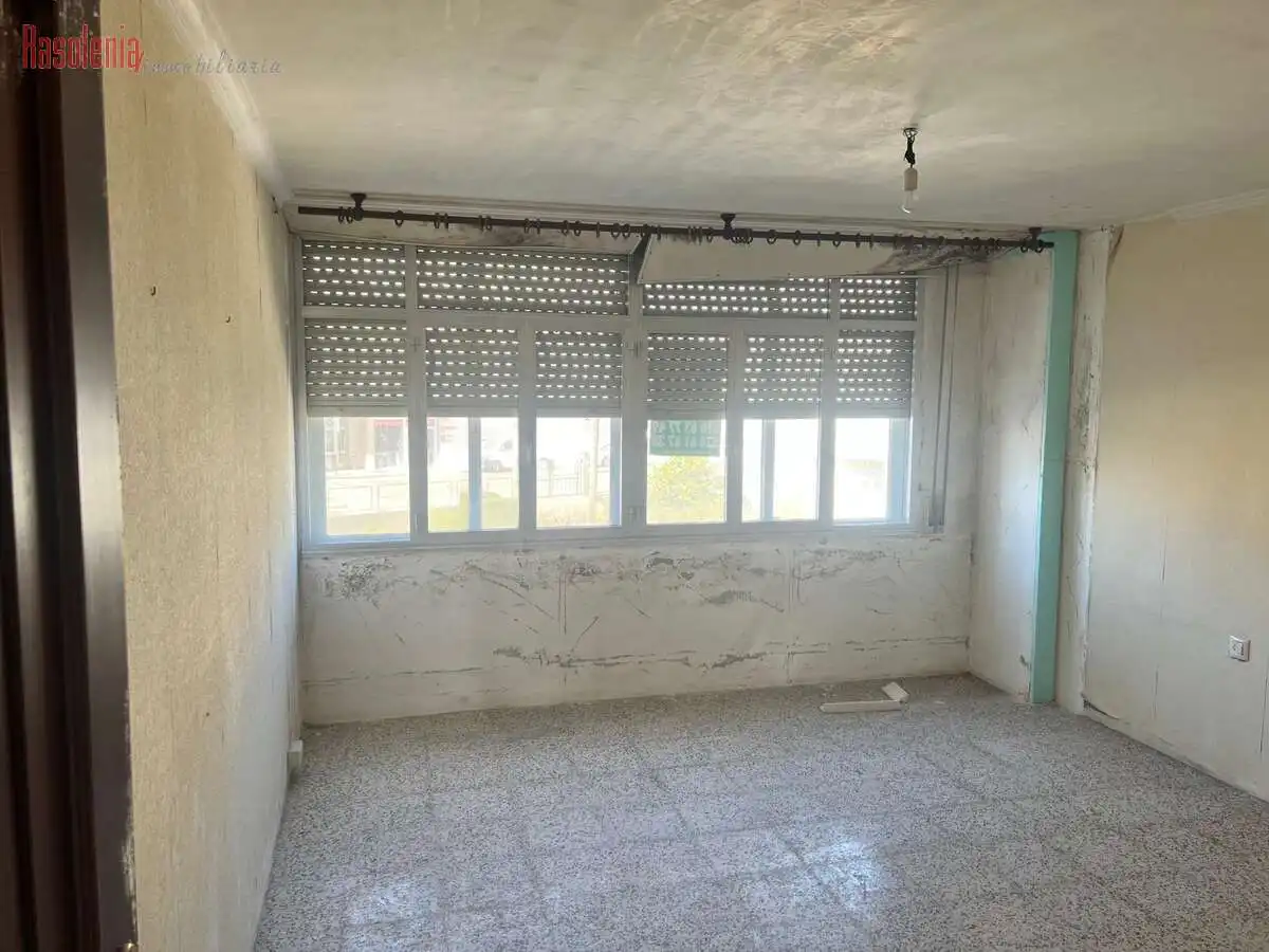Schlafzimmer von Wohnung zum Verkauf in Coristanco mit Terrasse und Abstellraum